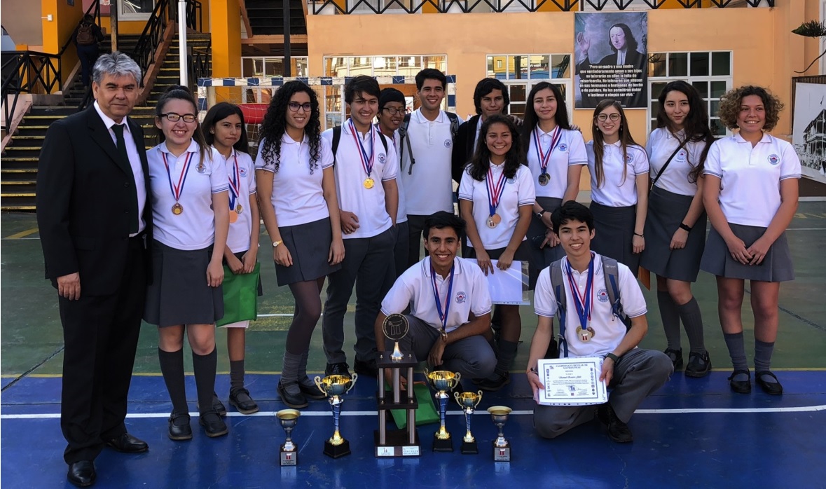 Nuestro colegio obtiene tercer lugar a nivel nacional en competencia de Matemática CMAT 2018