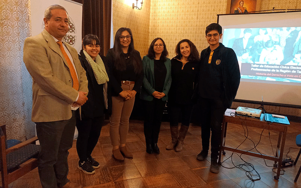 Profesores de nuestro colegio participaron en Taller de Educación Cívica Electoral