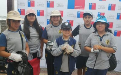 Día de la Tierra: Forjadores ambientales participaron de limpieza de playa Bellavista  
