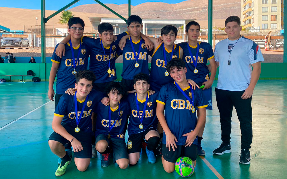 ¡Campeones! Nuestro equipo de futsal sub-14 se quedó con el título en la Liga Lidees