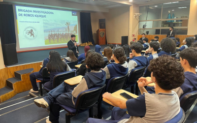 Policía de Investigaciones dio charla a estudiantes de educación media