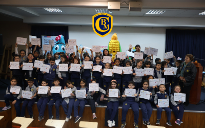 Seremi de Agricultura visita el Colegio Bajo Molle para reconocer a participantes del concurso “Colores del Campo”