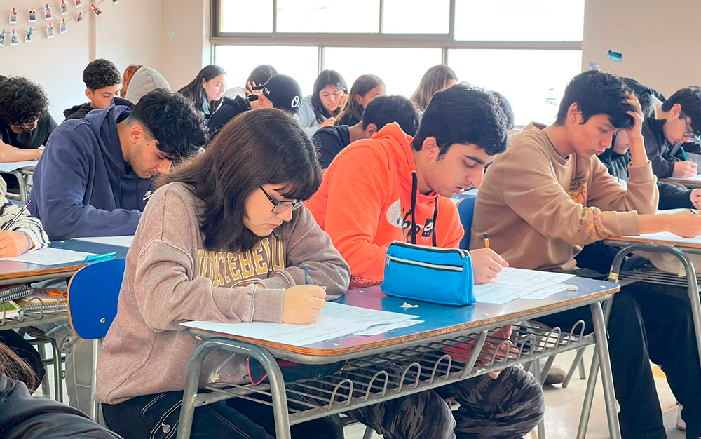 Más de 300 alumnos rindieron ensayo PAES de la USM en nuestro Colegio Bajo Molle