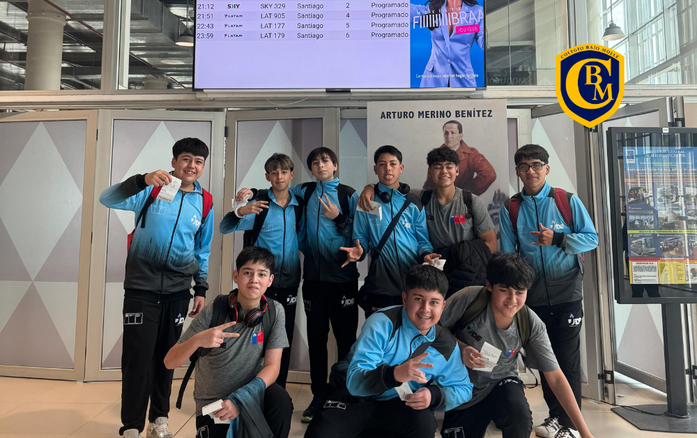 Delegación de Vóley viajó a Santiago para disputar las Finales Escolares Nacionales