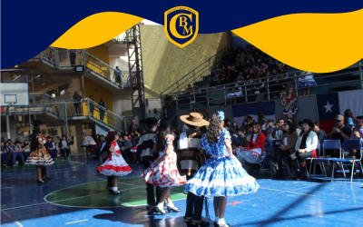 Colegio Bajo Molle conmemoró Fiestas Patrias con actos culturales y folclóricos