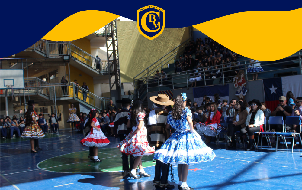 Colegio Bajo Molle conmemoró Fiestas Patrias con actos culturales y folclóricos