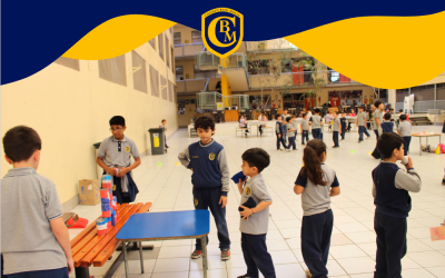 Estudiantes de 5°B realizaron jornada recreativa junto a Kínder A en el marco de la asignatura de Orientación