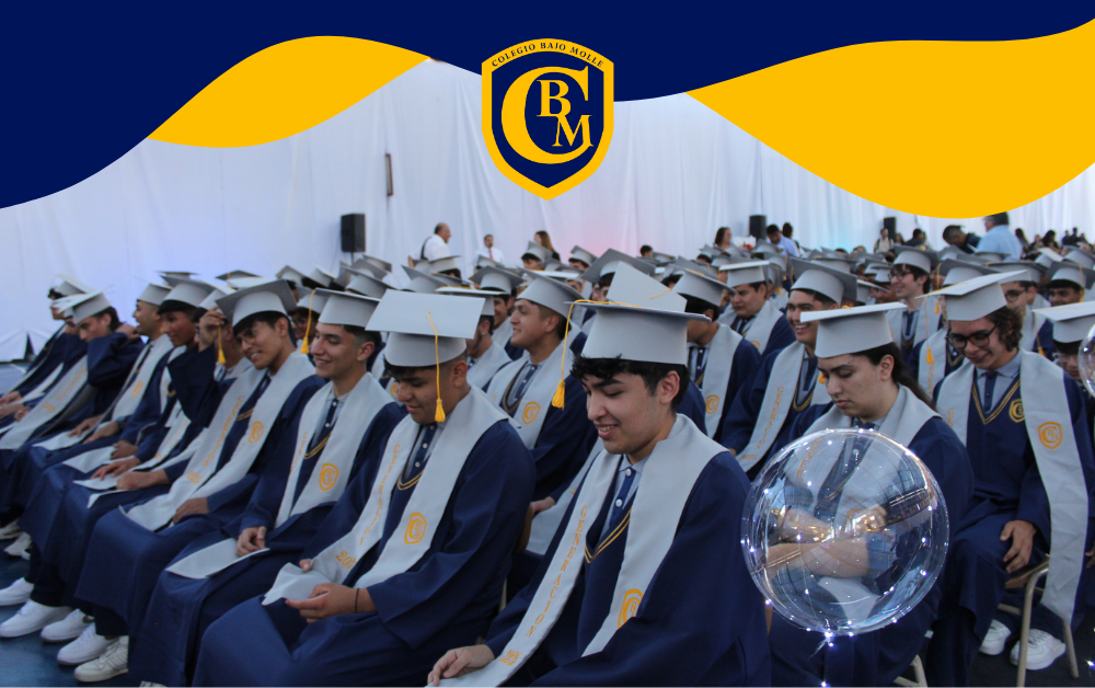 Generación 2025 del Colegio Bajo Molle celebra puntaje máximo nacional y puntajes destacados sobre 900 en la PAES