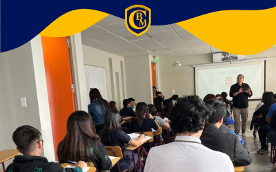 Estudiantes de IV° Medio del Colegio Bajo Molle conocieron la carrera de Psicología en la UTA
