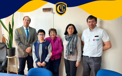 Colegio Bajo Molle recibió la visita del Seremi de Ciencia de Tarapacá