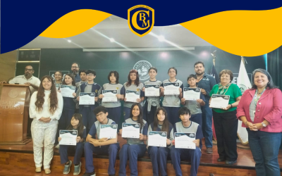 Estudiantes del Colegio Bajo Molle participaron en feria científica de la Universidad Santo Tomás