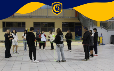 Familias y estudiantes de 8°C participaron en taller “Tejiendo Buenos Tratos”
